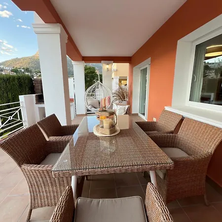 Casa Camilla * קלפה